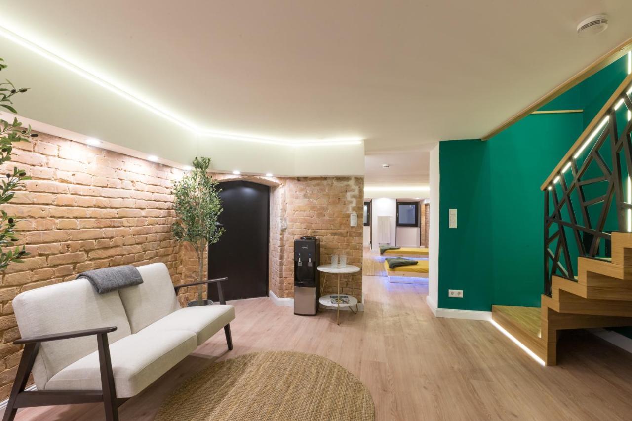 Hevals Spa & Design Apartment Berlino Esterno foto