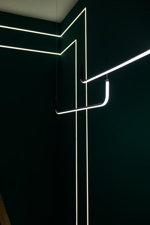 Hevals Spa & Design Apartment Berlino Esterno foto